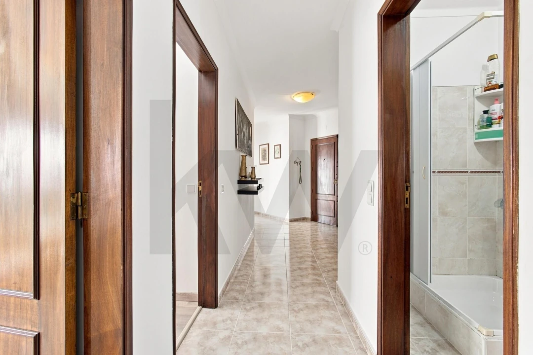 Apartamento T3 para Venda em São Brás de Alportel Foto 17