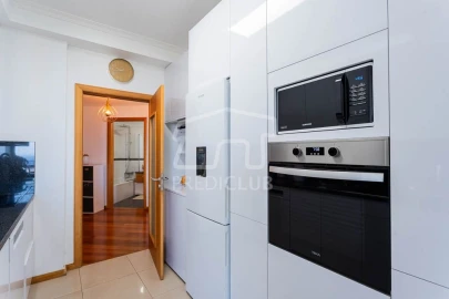 Apartamento T2 para Venda em São Martinho
