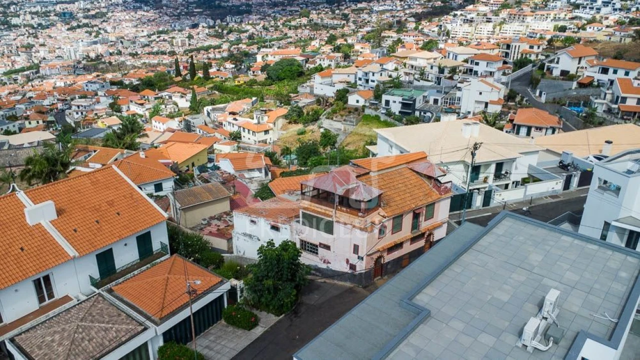 Apartamento T2 para Venda em Funchal (Santa Maria Maior) Foto 12