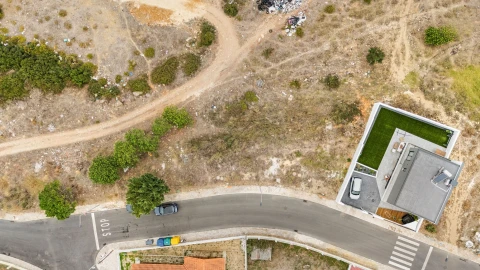 Moradia T4 para Venda em São Domingos de Rana