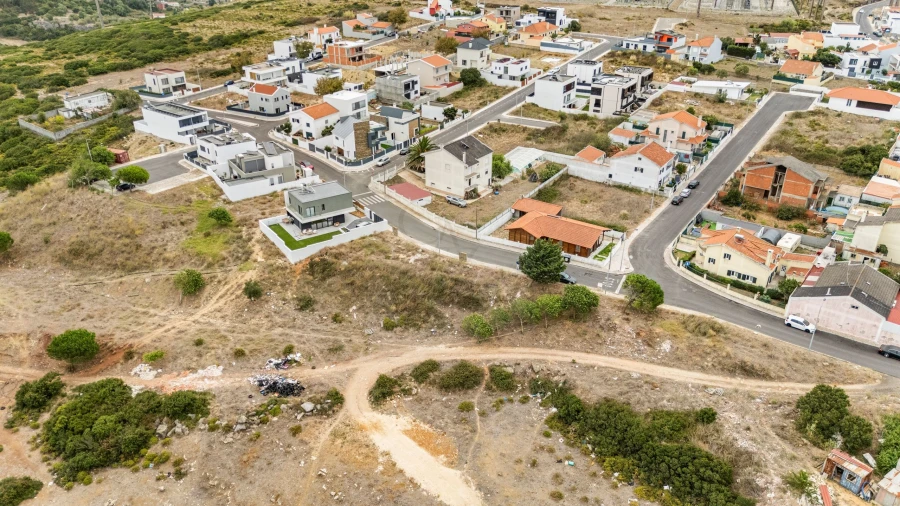 Moradia T4 para Venda em São Domingos de Rana Foto 22