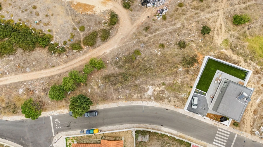 Moradia T4 para Venda em São Domingos de Rana Foto 20