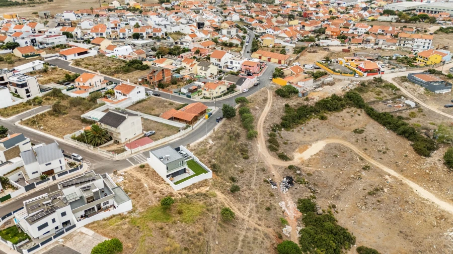 Moradia T4 para Venda em São Domingos de Rana Foto 21