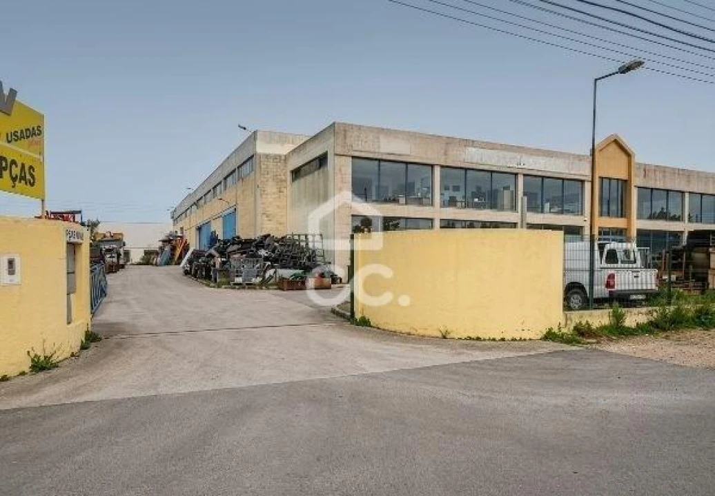 Armazém para Venda em Quinta do Anjo Foto 19