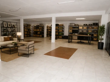 Armazém para Venda em Quinta do Anjo