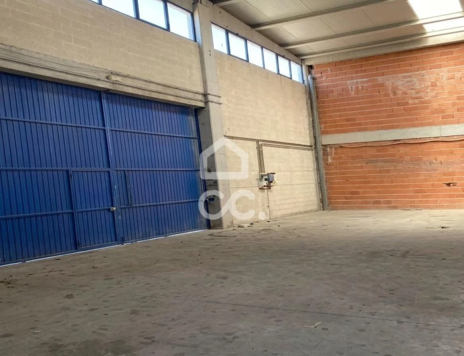 Armazém para Venda em Quinta do Anjo Foto 2