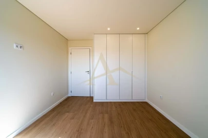 Apartamento T3 para Venda em Santa Marinha
