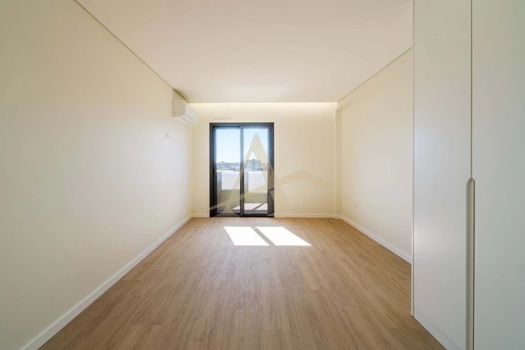 Apartamento T3 para Venda em Santa Marinha Foto 20
