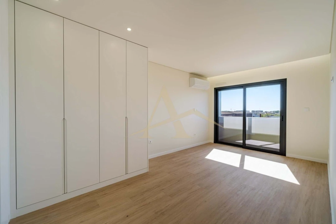 Apartamento T3 para Venda em Santa Marinha Foto 13