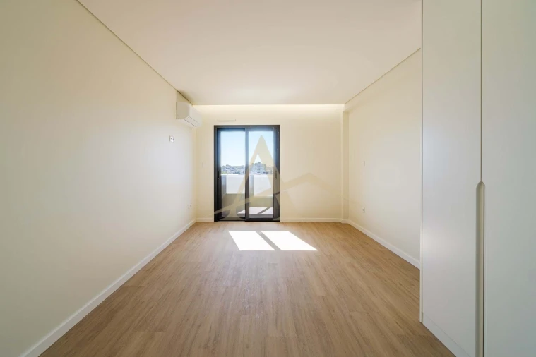 Apartamento T3 para Venda em Santa Marinha Foto 20