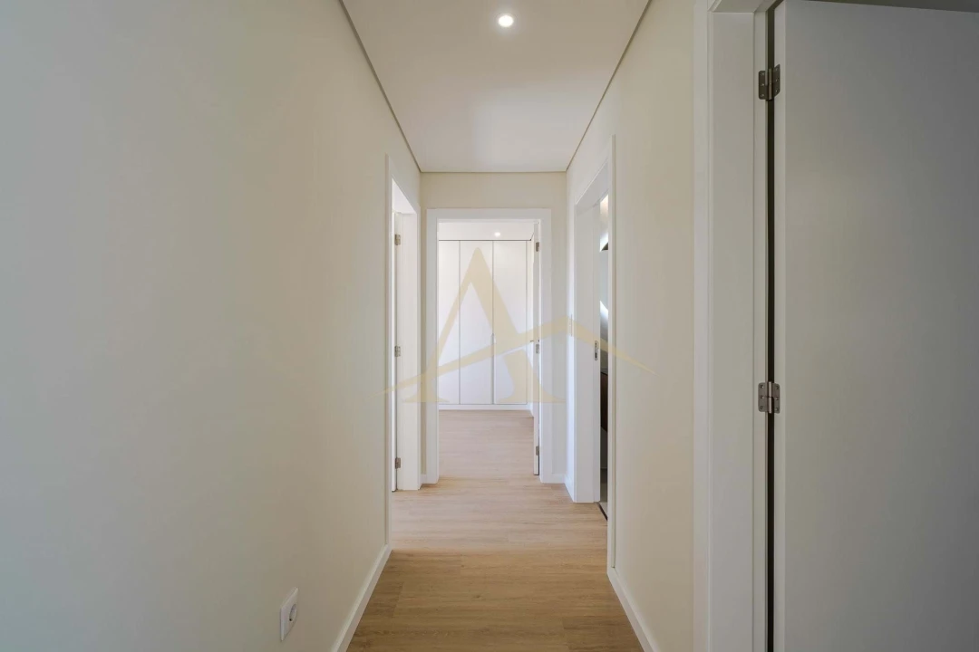 Apartamento T3 para Venda em Santa Marinha Foto 22