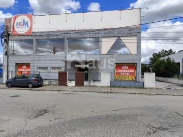 Armazém para Arrendamento em Palmela