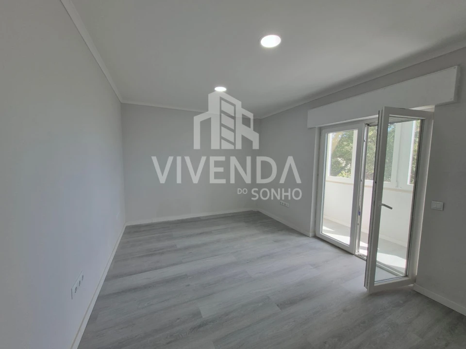 Apartamento T2 para Venda em Setubal (São Sebastião) Foto 16