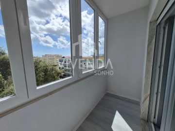 Apartamento T2 para Venda em Setubal (São Sebastião)