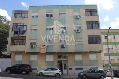 Apartamento T2 para Venda em Setubal (São Sebastião)