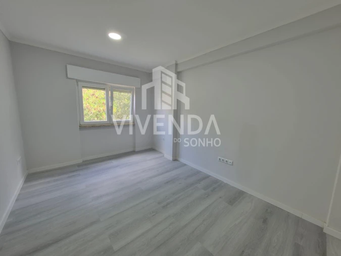 Apartamento T2 para Venda em Setubal (São Sebastião) Foto 11