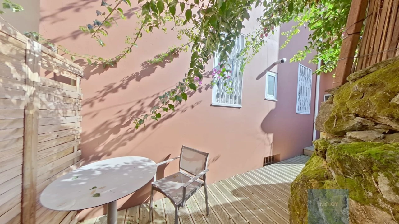 Apartamento T1 para Venda em Cedofeita, Santo Ildefonso, Sé, Miragaia, São Nicolau e Vitória Foto 1