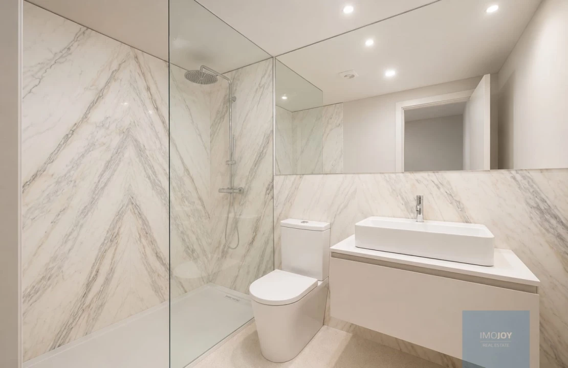 Apartamento T1 para Venda em Cedofeita, Santo Ildefonso, Sé, Miragaia, São Nicolau e Vitória Foto 18