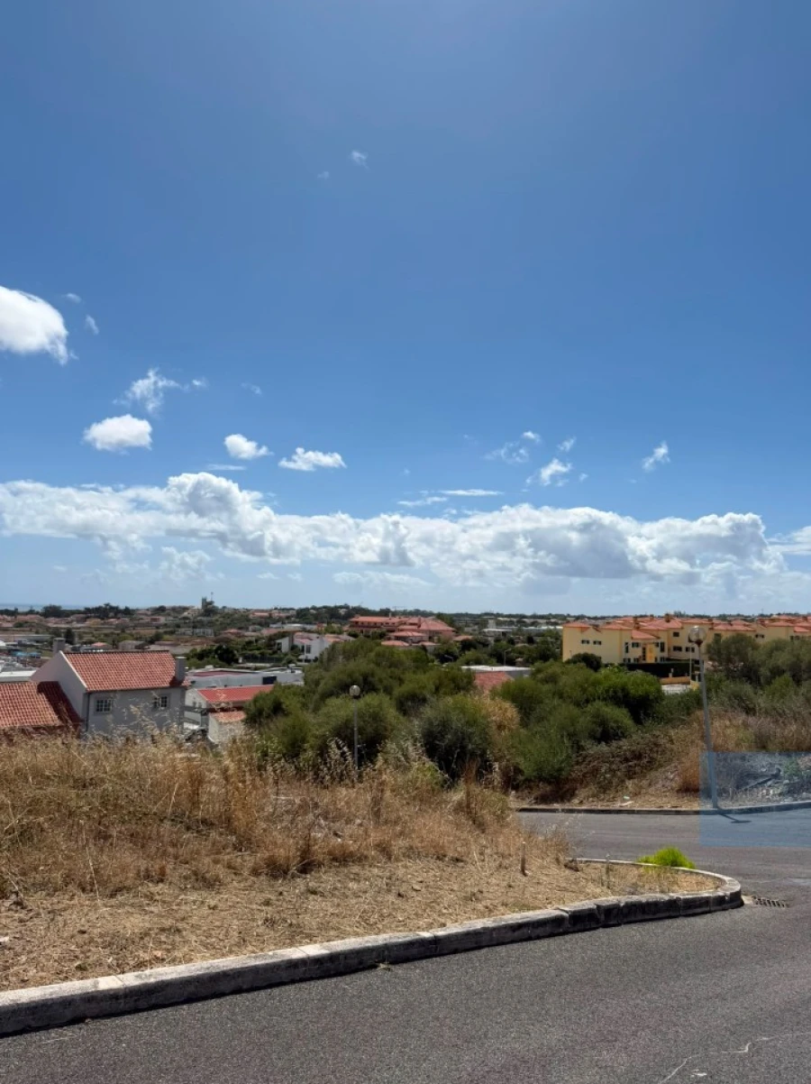 Terreno para Venda em Alcabideche Foto 8