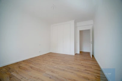 Apartamento T5 para Arrendamento em Cascais e Estoril