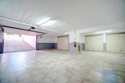Apartamento T5 para Arrendamento em Cascais e Estoril