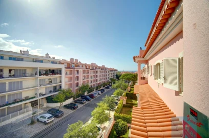 Apartamento T5 para Arrendamento em Cascais e Estoril