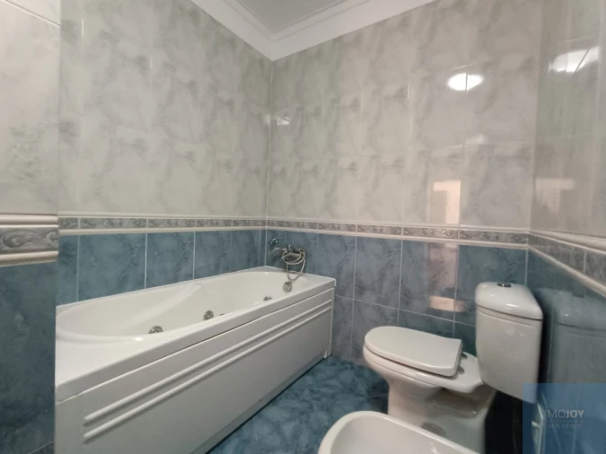 Apartamento T3 para Arrendamento em São Domingos de Rana Foto 30
