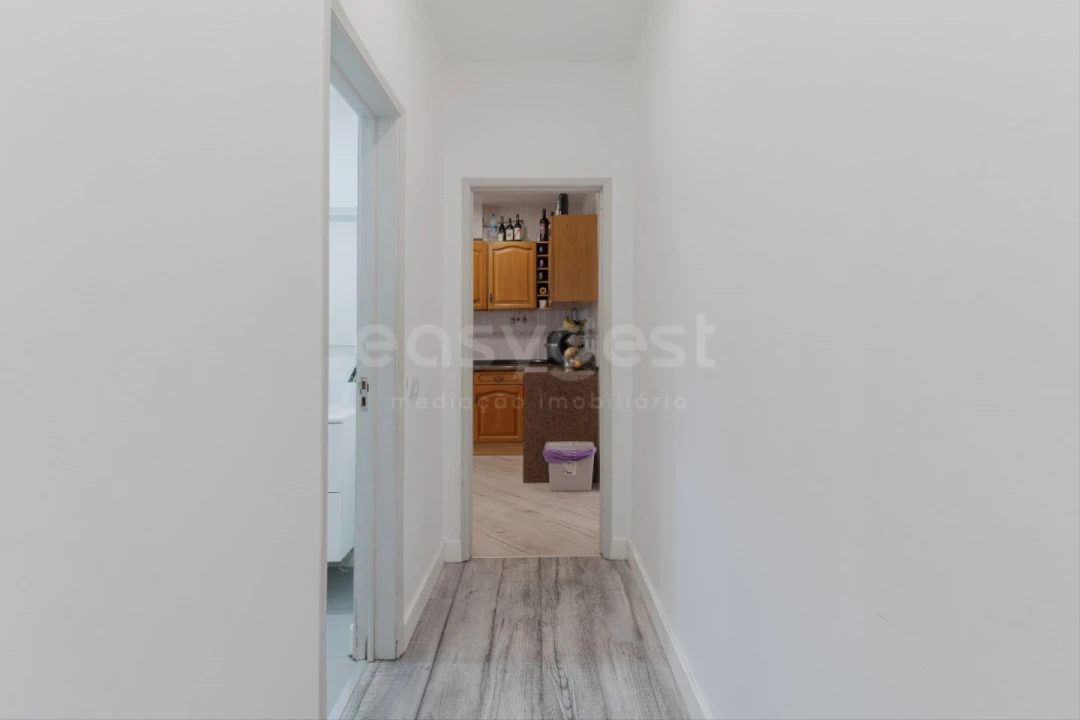 Moradia T4 para Venda em Alhos Vedros Foto 10
