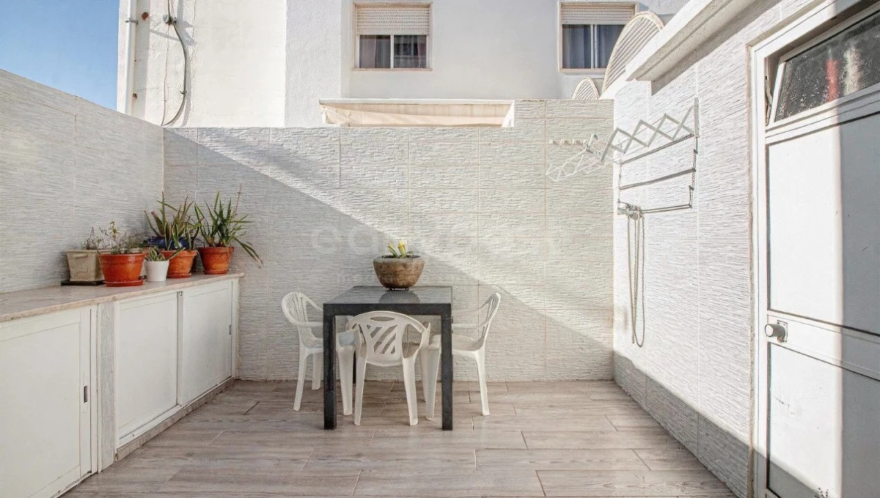 Apartamento T4 para Venda em Vila Real de Santo Antonio Foto 5