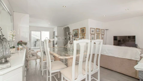Apartamento T4 para Venda em Vila Real de Santo Antonio