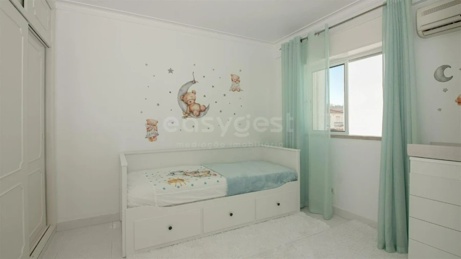 Apartamento T4 para Venda em Vila Real de Santo Antonio Foto 9