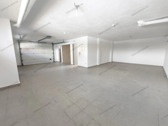 Moradia T5 para Venda em Laranjeiro e Feijó Foto 21