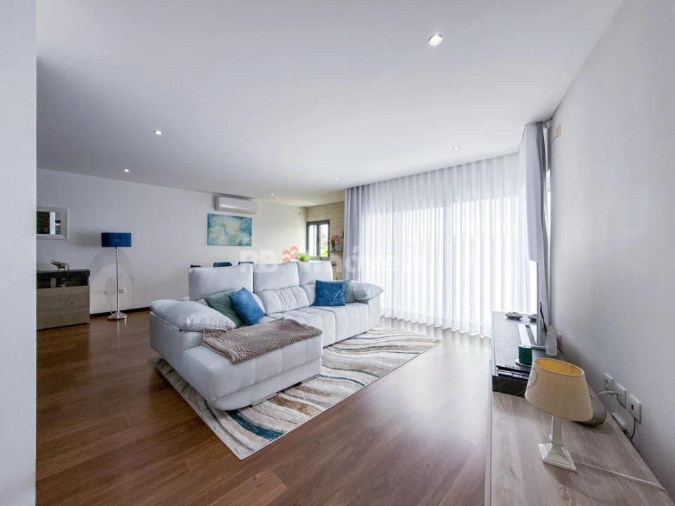 Apartamento T2 para Venda em Nossa Sra de Fatima Foto 2