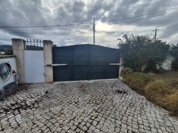 Moradia T5 para Venda em Porto de Mós - São João Baptista e São Pedro