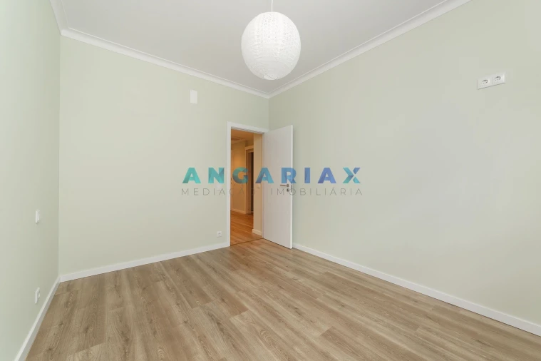 Apartamento T4 para Venda em Leiria, Pousos, Barreira e Cortes Foto 14