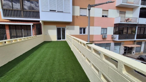 Apartamento T3 para Venda em Massamá e Monte Abraão