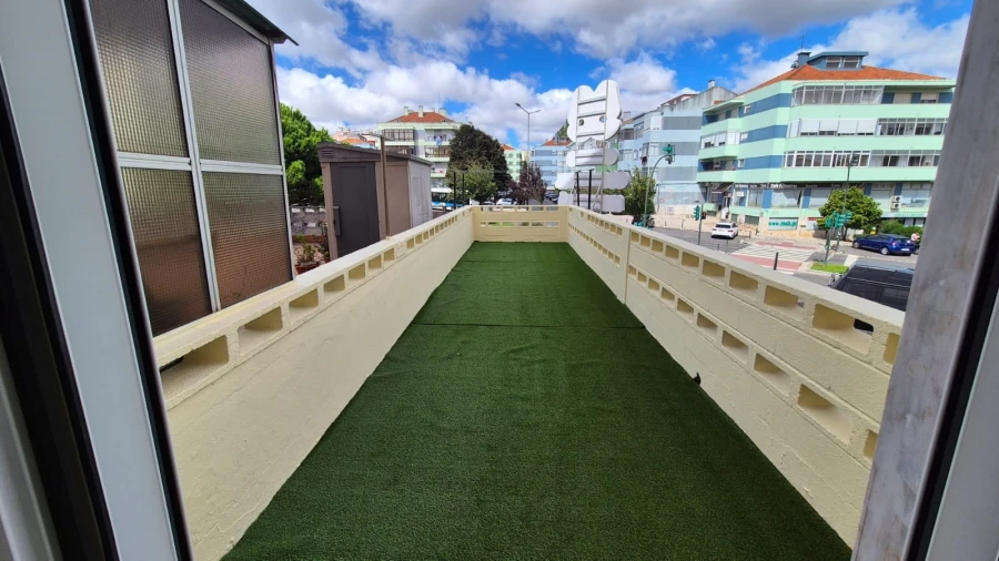 Apartamento T3 para Venda em Massamá e Monte Abraão Foto 2