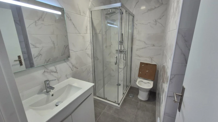 Apartamento T3 para Venda em Massamá e Monte Abraão Foto 7