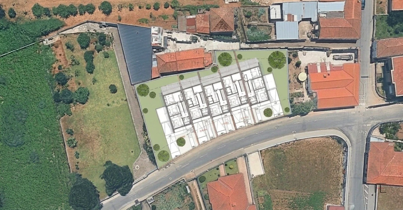 Terreno para Venda em Lourosa Foto 2