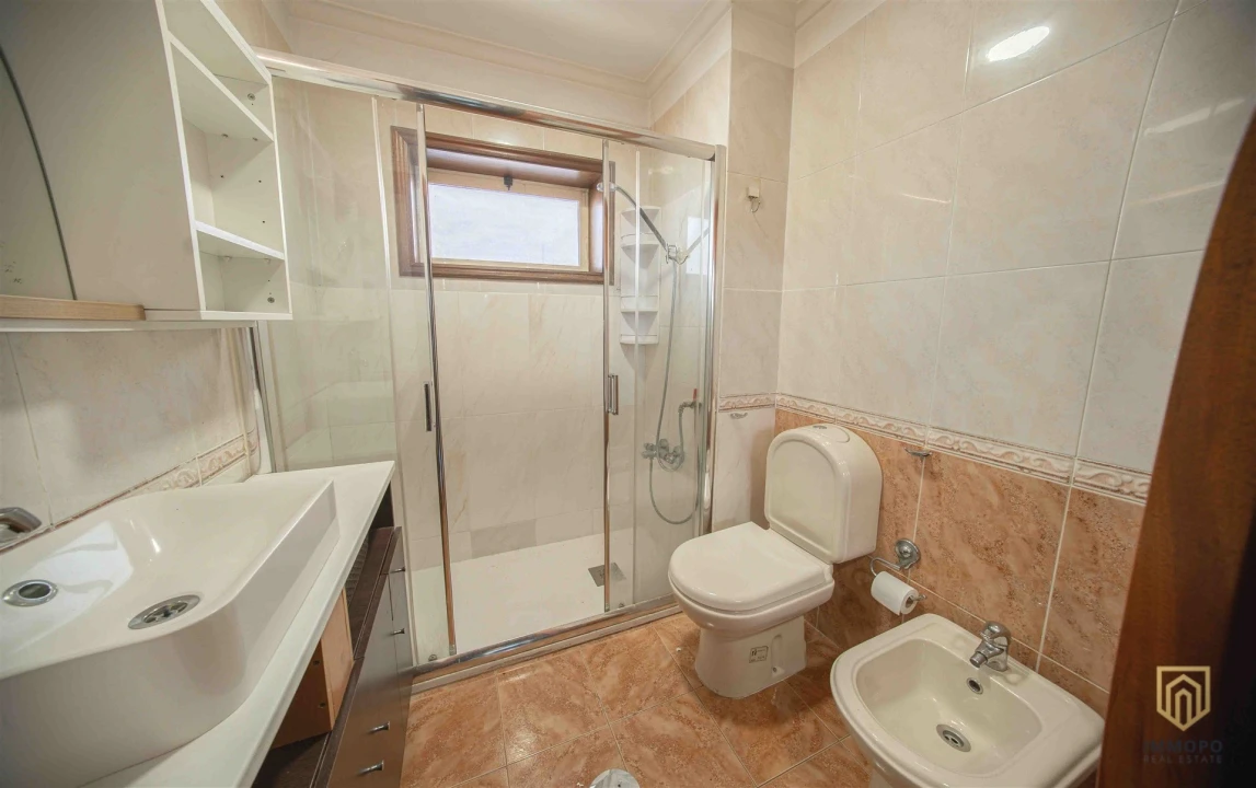 Apartamento T3 para Venda em Ermesinde Foto 16