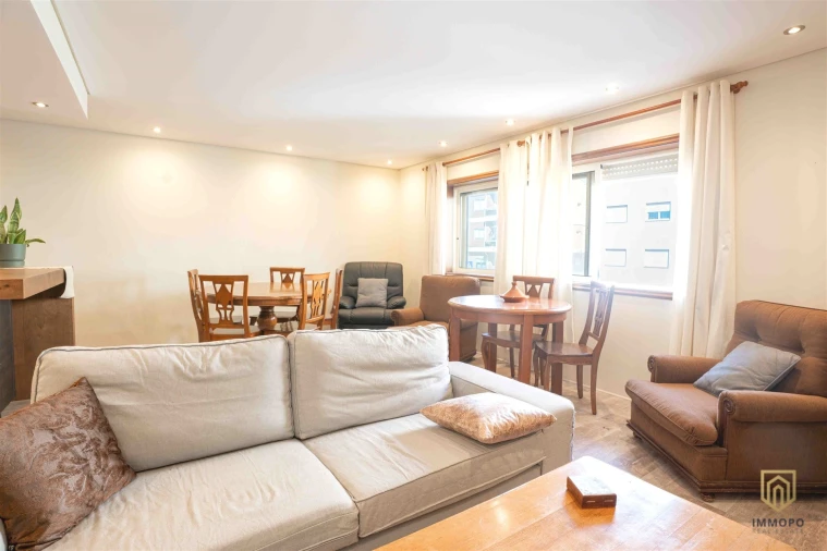 Apartamento T3 para Venda em Ermesinde Foto 8
