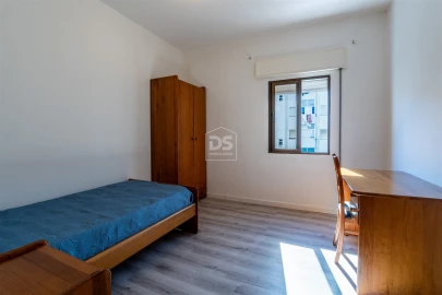 Apartamento T4 para Venda em Marrazes e Barosa