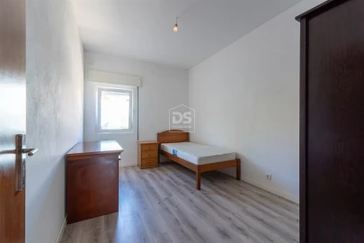 Apartamento T4 para Venda em Marrazes e Barosa