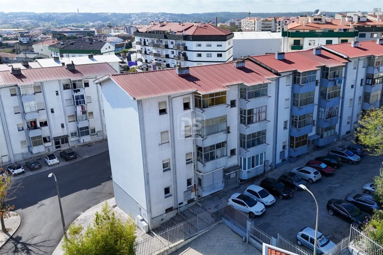 Apartamento T4 para Venda em Marrazes e Barosa Foto 34