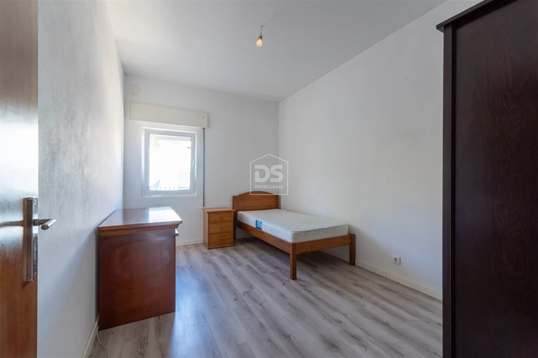Apartamento T4 para Venda em Marrazes e Barosa Foto 26