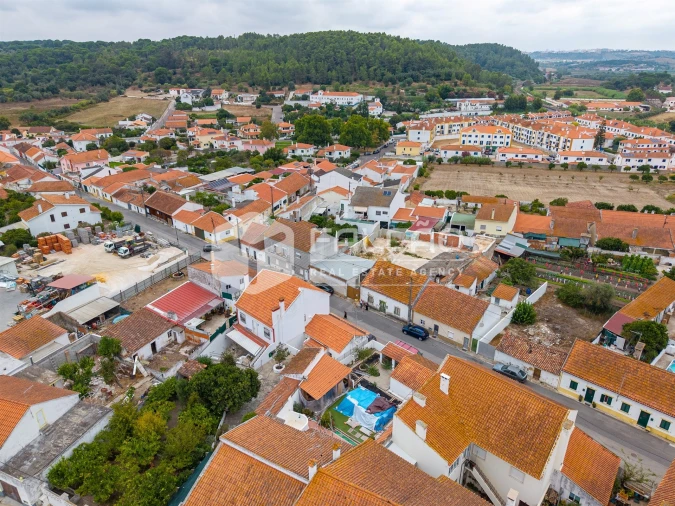 Moradia T2 para Venda em Vale de Santarem Foto 49