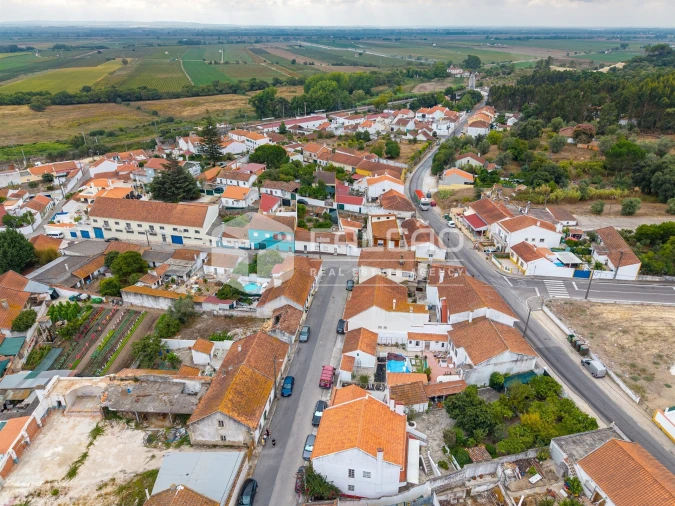 Moradia T2 para Venda em Vale de Santarem Foto 88