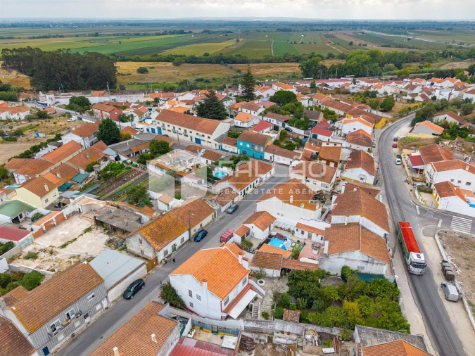 Moradia T2 para Venda em Vale de Santarem Foto 86