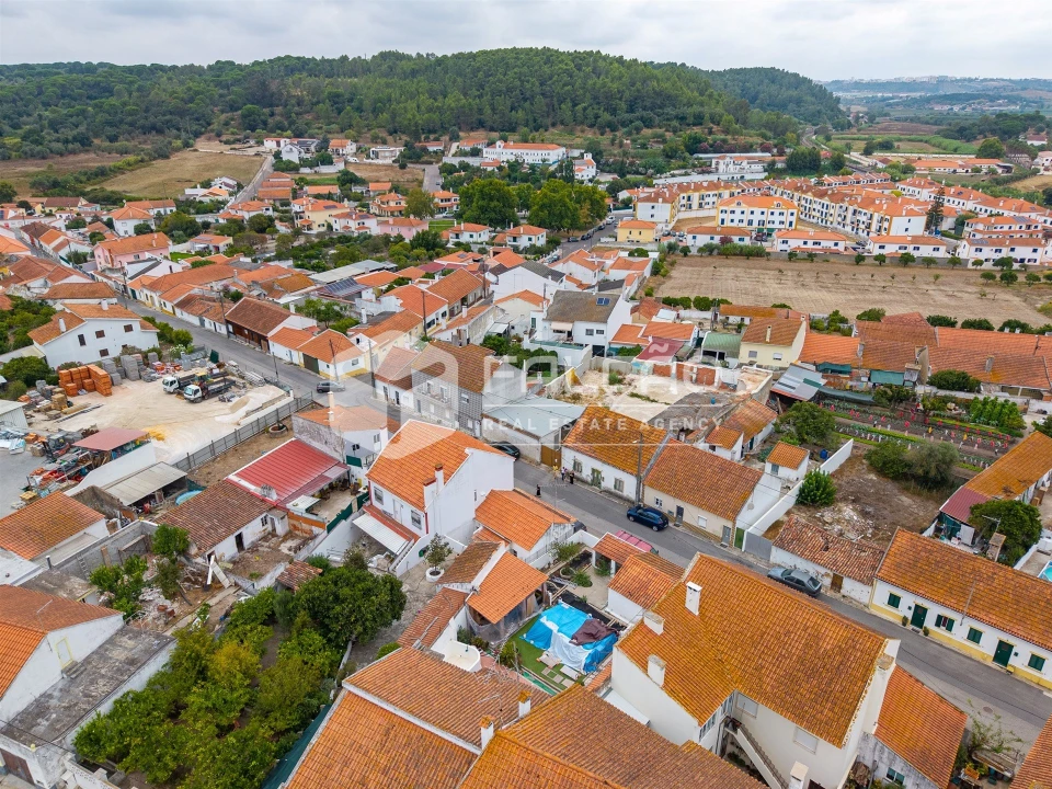 Moradia T2 para Venda em Vale de Santarem Foto 84