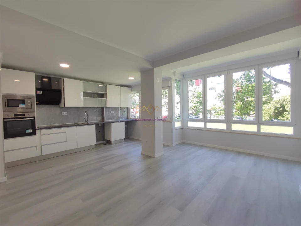 Apartamento T2 para Venda em Oeiras e São Julião da Barra, Paço de Arcos e Caxias Foto 5